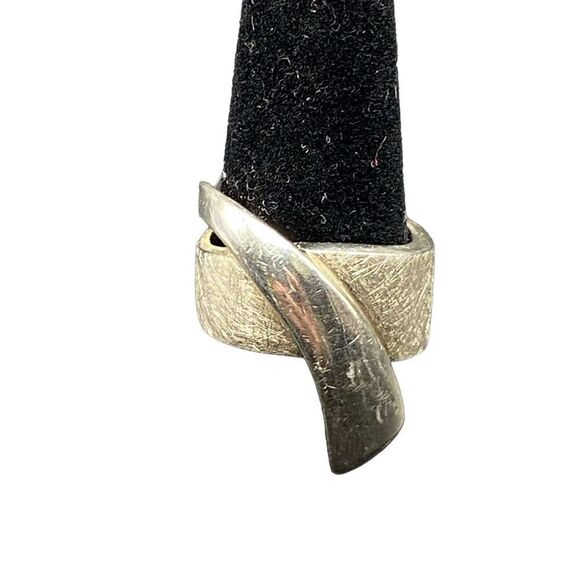 Sterling silver 925 cross over ring smooth over pattern - Picture 1 of 8